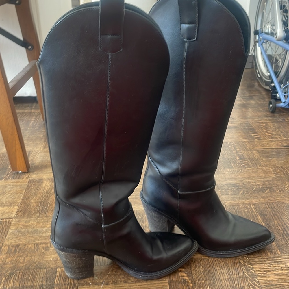 Black boots with heals. Brand is Seaside Avenue.